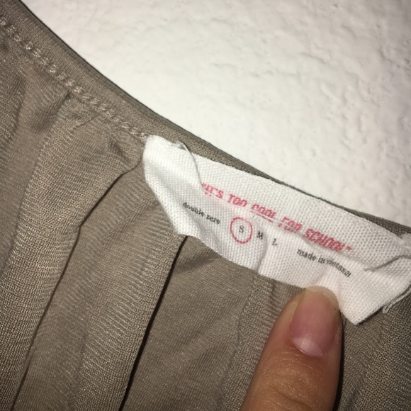 FLOWY GRAY CROP TOP - Picture 2 of 2